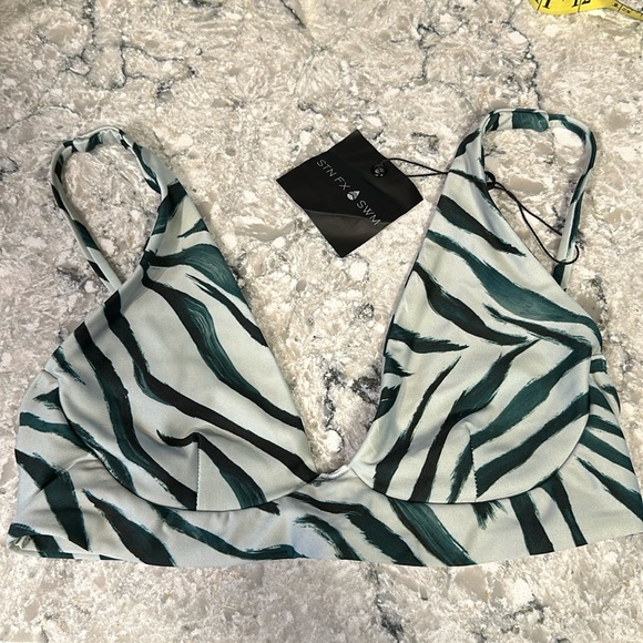 Stone Fox Swim Other - Stone Fox/STN FX ZIGGY swim bikini top Size:S